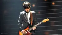 Gitaris Ikimonogakari Menikahi Wanita Periang