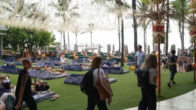 Kemenparekraf Gandeng Air New Zealand Perkenalkan Tren Baru Pariwisata Bali Pascapandemi