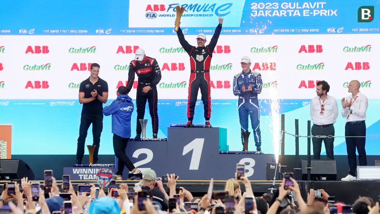 Pembalap TAG Heuer Porsche Formula E Team, Pascal Wehrlein
