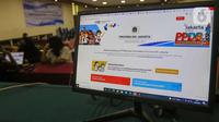 SIAP PPDB Online adalah sebuah sistem layanan yang dirancang untuk melakukan otomasi seleksi Pendaftaran Peserta Didik Baru (PPDB)