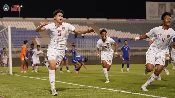 Sundulan Maut Baker Si Kepala Emas Bawa Garuda Muda Terbang Tinggi