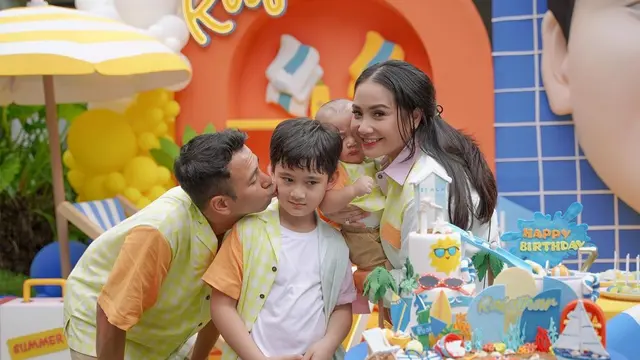[Fimela] Ultah Rafathar Malik Ahmad