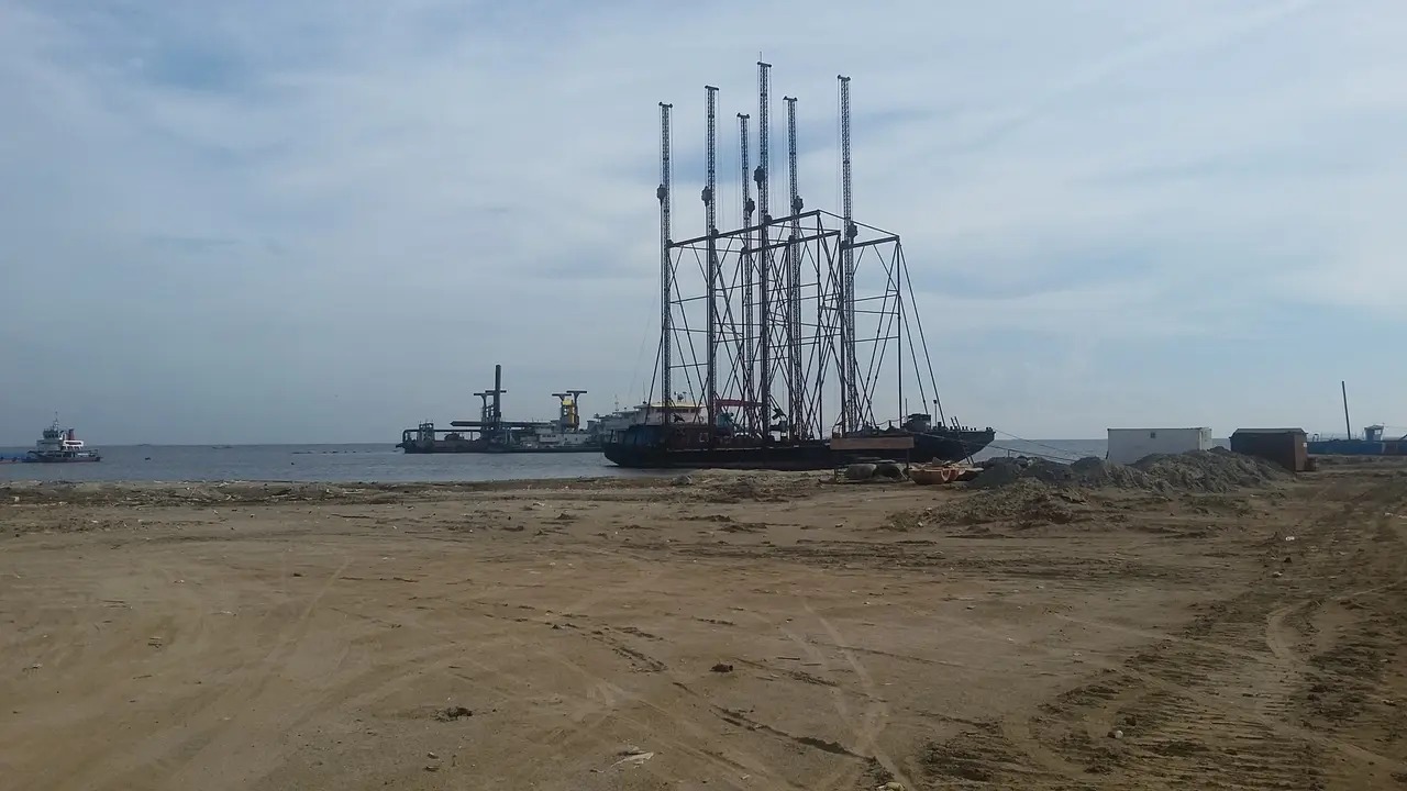 Pulau Reklamasi C dan D