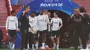 Paris Saint-Germain (PSG) melangkah ke semifinal Liga Champions 2024/2025 usai menyingkirkan dua wakil Premier League berturut-turut. (FRANCK FIFE/AFP)