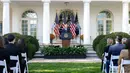Joe Biden pada Kamis (7/11/2024) meminta warga AS untuk menurunkan suhu politik dan menerima hasil pemilu setelah kemenangan Donald Trump dalam pemilihan presiden. (SAUL LOEB/AFP)