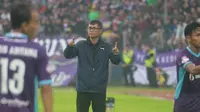 Pelatih Persik Kediri, Joko Susilo. (Bola.com/Gatot Susetyo)