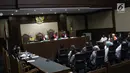 Sejumlah saksi dihadirkan dalam sidang lanjutan kasus suap DPRD Sumut di Pengadilan Tipikor, Jakarta, Rabu (5/12). Keempat anggota DPRD Sumut itu diduga menerima suap dari mantan Gubernur Sumut Gatot Pujo Nugroho. (Liputan6.com/Herman Zakharia)