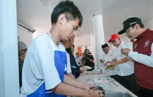 Gus Ipul Buka Open House Sekolah Rakyat Serentak di 182 Titik