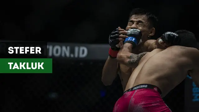 Petarung Mixed Martial Arts (MMA) asal Indonesia, Stefer Rahardian, gagal kalahkan petarung China, Peng Xue Wen pada ajang One Championship, Sabtu (22/9/2018)