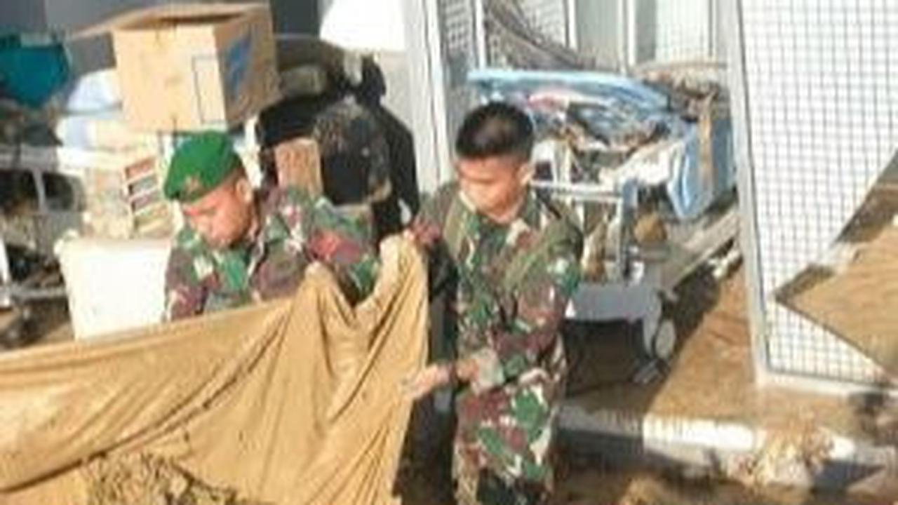 Alat Medis Terseret Banjir Bandang, Rumah Sakit Santa Anna Tutup Total Pelayanan