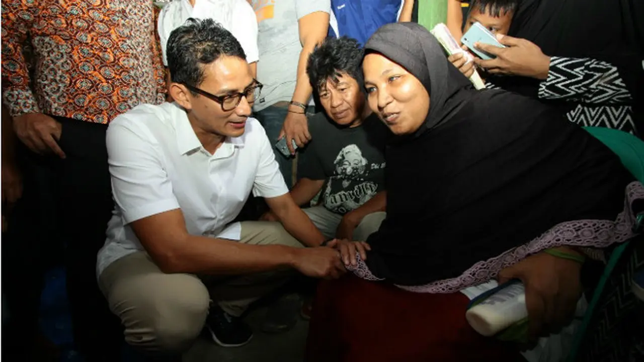 Seorang ibu tunanetra menaruh harapan kepada Sandiaga Uno sebagai pemimpin Jakarta kelak.