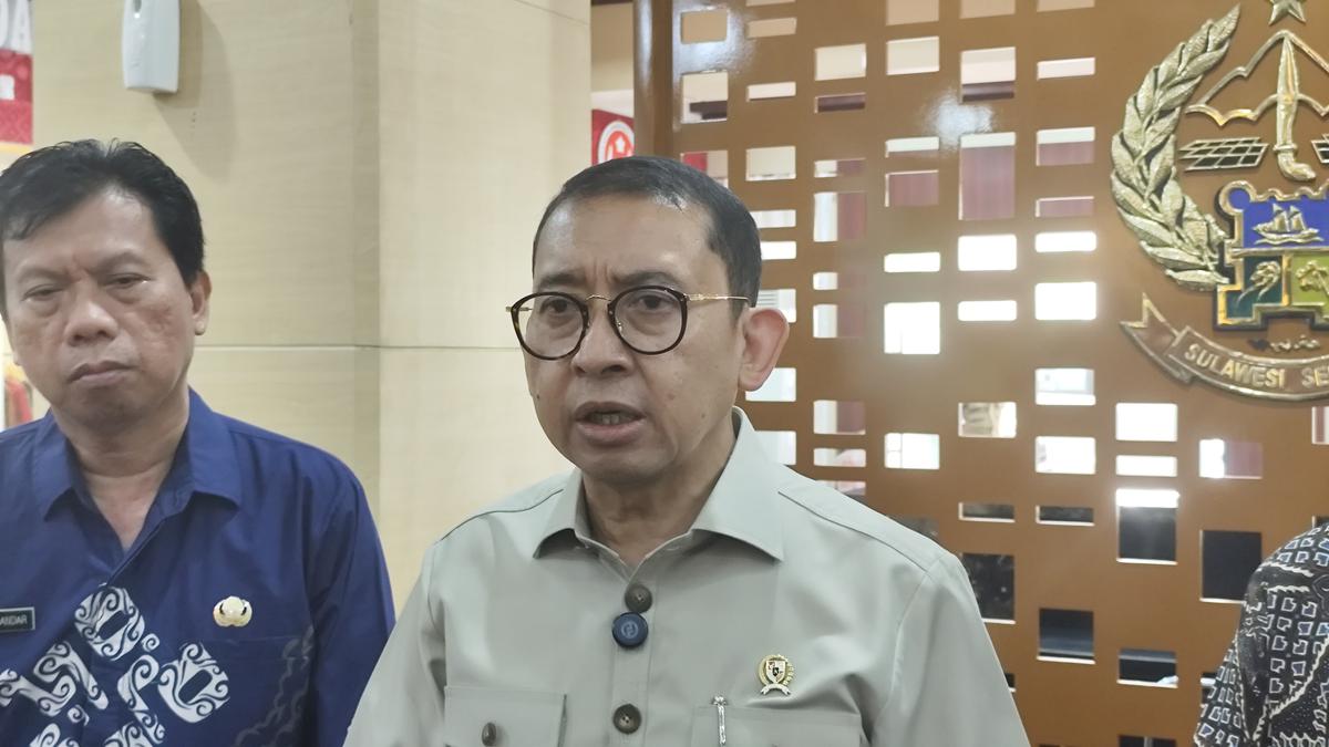 Menteri Kebudayaan Fadli Zon bicara penanganan situs cadas dunia di Maros. (merdeka.com/Ihwan Fajar).
