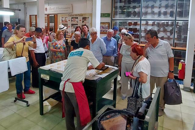 Jumlah Kunjungan Wisman ke Indonesia