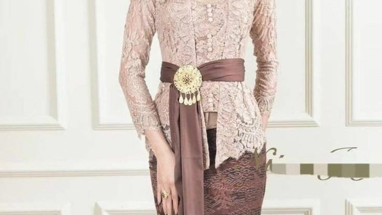 <b>Kebaya Kutubaru</b>