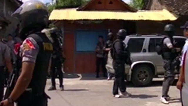Densus 88 Temukan 25 Kg Potasium di Solo