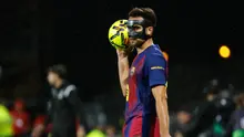 Aksi Eric Garcia bersama Barcelona pada musim 2025/2026 - AP Photo/Lalo R. Villar