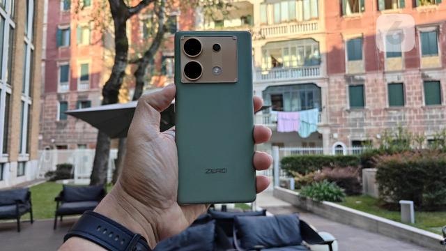 Bodi belakang Infinix Zero 30 5G