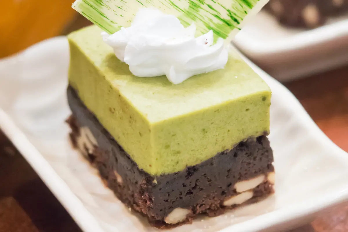 bolu pandan ketan hitam
