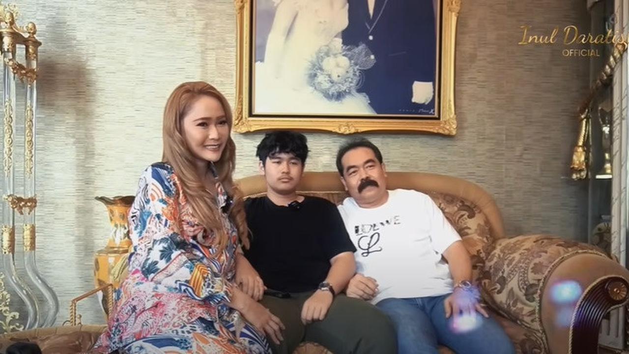 Pengakuan Ivander Damares Jadi Anak Inul Daratista, Ungkap Suka Duka Anak Artis - Sampaikan Pesan Menyentuh