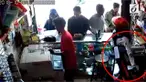 Aksi pencurian hp di sebuah tempat foto copy terekam kamera CCTV.