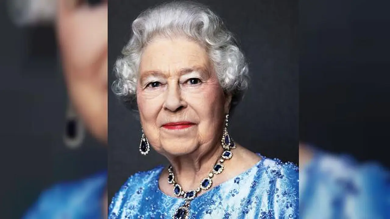Ini Dia Cat Kuku yang Digunakan Ratu Elizabeth Sejak Tahun 1989