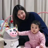 Andi Soraya bagikan tips cara mengurus anak. (instagram/andisorayabeatrix)