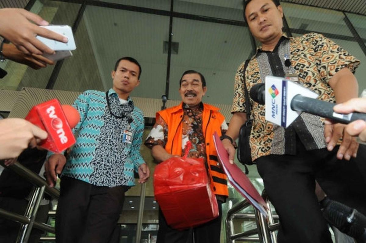 Terkait suap DPRD Sumut, masa tahanan Saleh Bangun juga diperpanjang