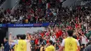 Adu penalti pun menjadi penentu. Tampak dala foto, pendukung Timnas Futsal Indonesia saat memberikan dukungan kepada Garuda Asia saat melawan Iran pada final Piala Asia Futsal 2026 di Indonesia Arena, Kompleks Gelora Bung Karno, Senayan, Jakarta, Sabtu (7/2/2026). (Bola.com/Bagaskara Lazuardi)