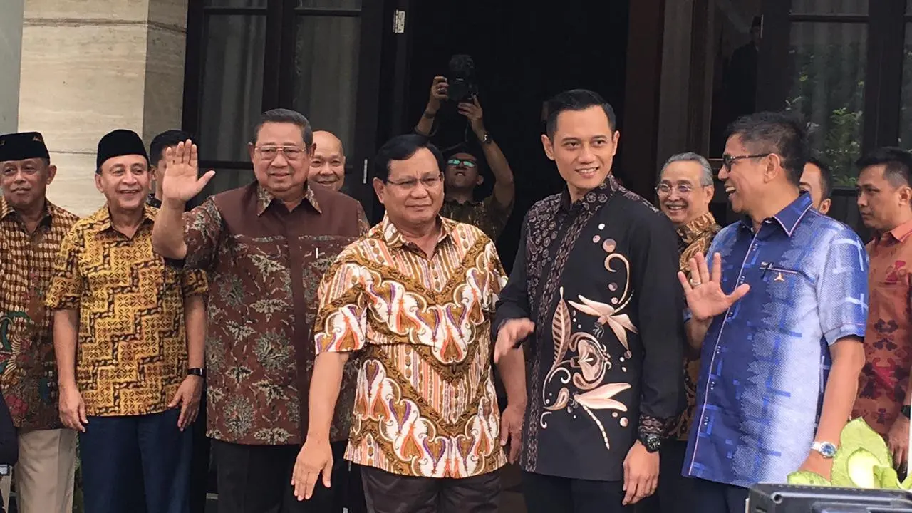 Capres Prabowo Subianto menemui Ketua Umum Partai Demokrat Susilo Bambang Yudhoyono (SBY).