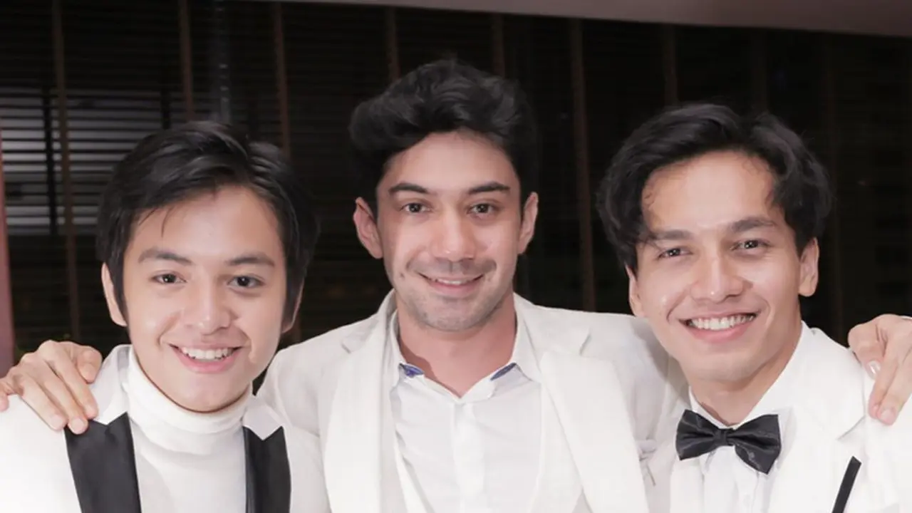 Angga Yunanda, Reza Rahadian, dan Jefri Nichol. (Foto: Dok. Instagram @jefrinichol)