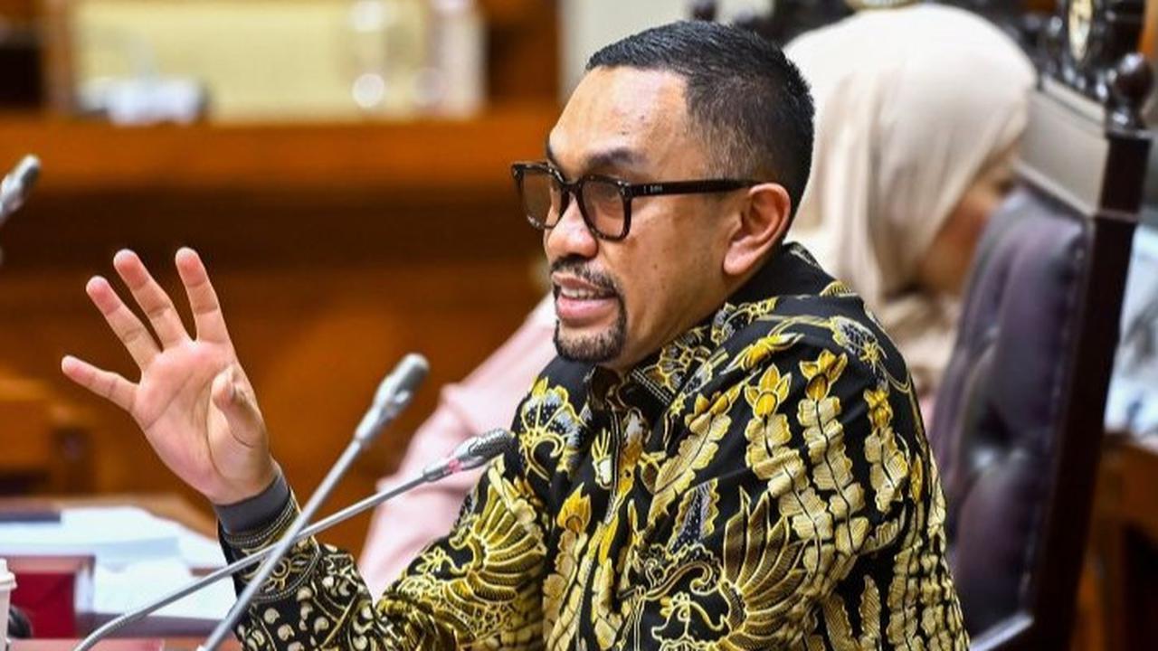 Sahroni Desak Polri Selesaikan Kasus Dugaan Pelecehan Seksual oleh Mantan Rektor Universitas Pancasila