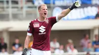 Teriakan Joe Hart saat timnya Torino melawan  Atalanta Bergamo pada lanjutan liga Italia Serie A di Atleti Azzurri d'Italia stadium,  Bergamo, Italy (12/9/2016) dini hari WIB.. Atalanta menang 2-1. (EPA/Paolo Magni)