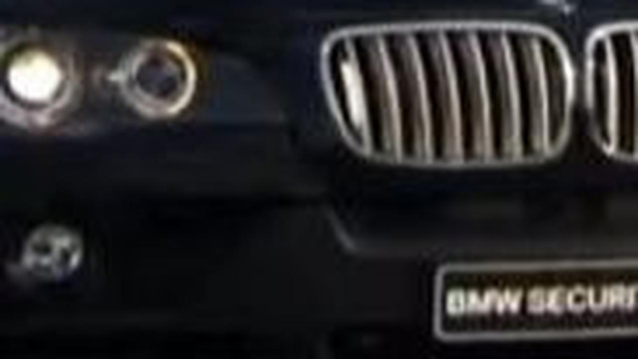Jadi, berapa pajak yang harus dibayarkan untuk mobil BMW setiap tahunnya? Simak hitung-hitungannya sebagai berikut, yang dikutip dari beragam sumber, Jumat (7/6/2024).
