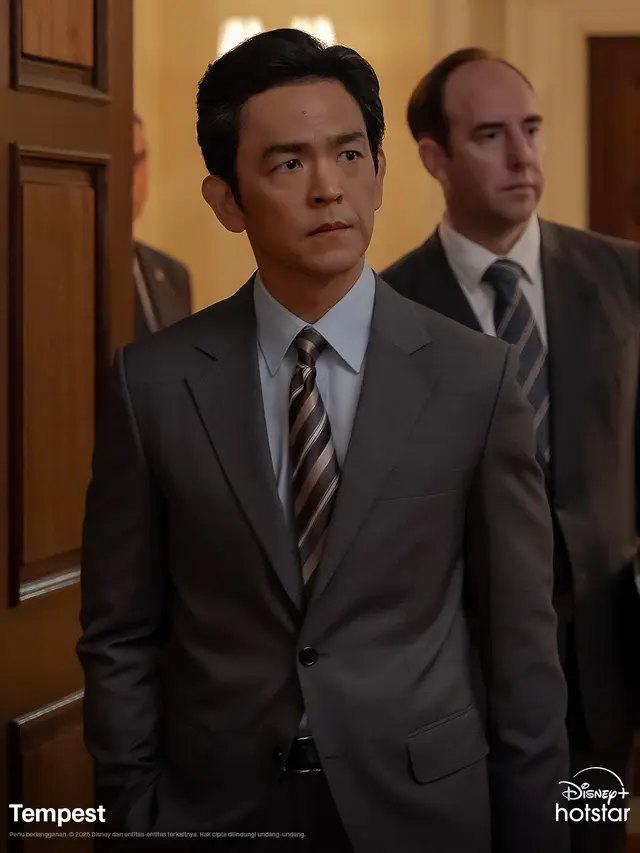 John Cho dalam drakor Tempest. (dok. Disney Plus Hotstar)