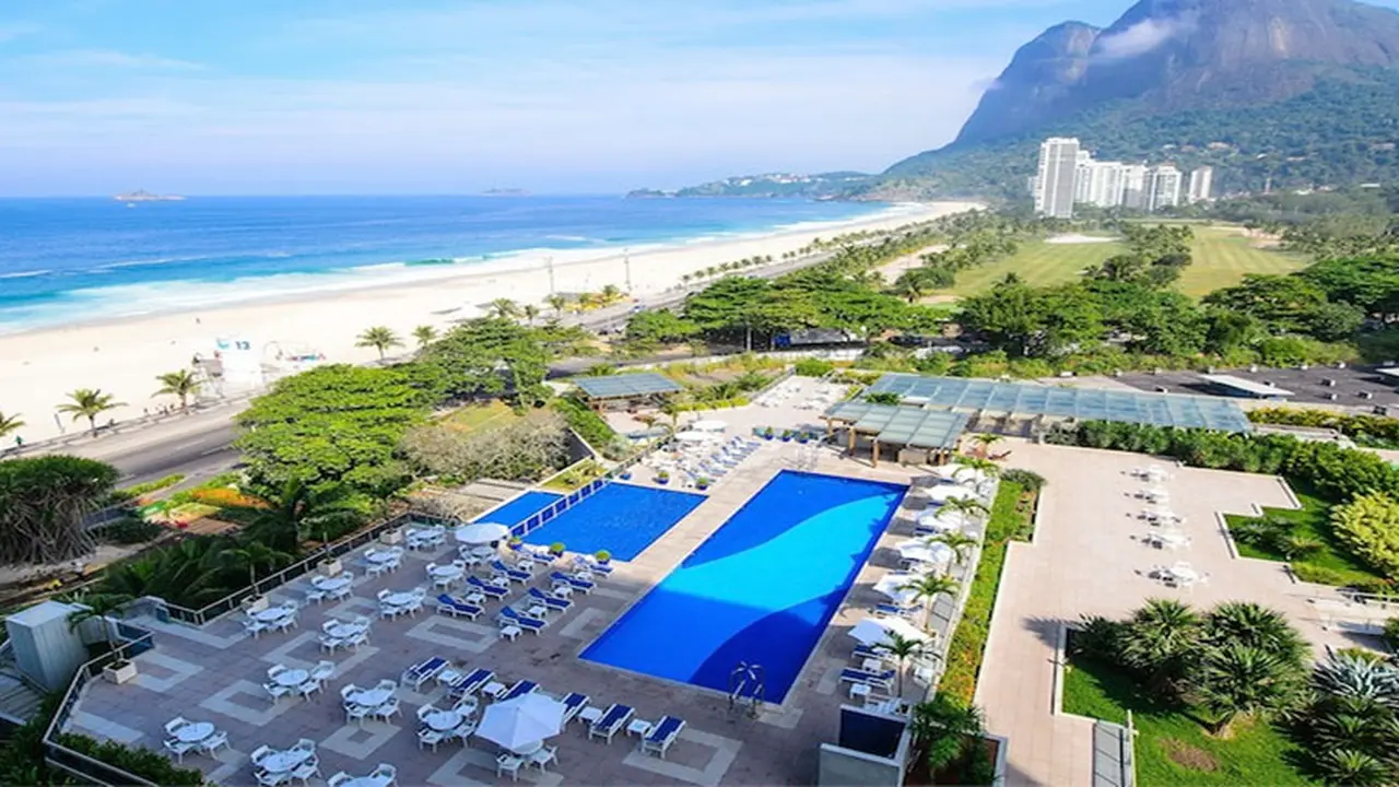 The Royal Tulip Hotel, markas Timnas Inggris di Brasil
