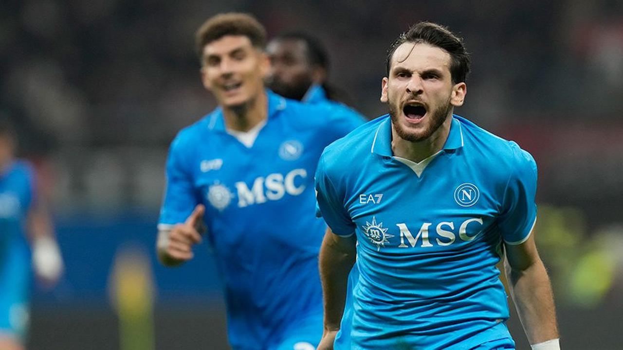 RESMI: Khvicha Kvaratskhelia Gabung PSG dengan Biaya Transfer Rp1,1 Triliun