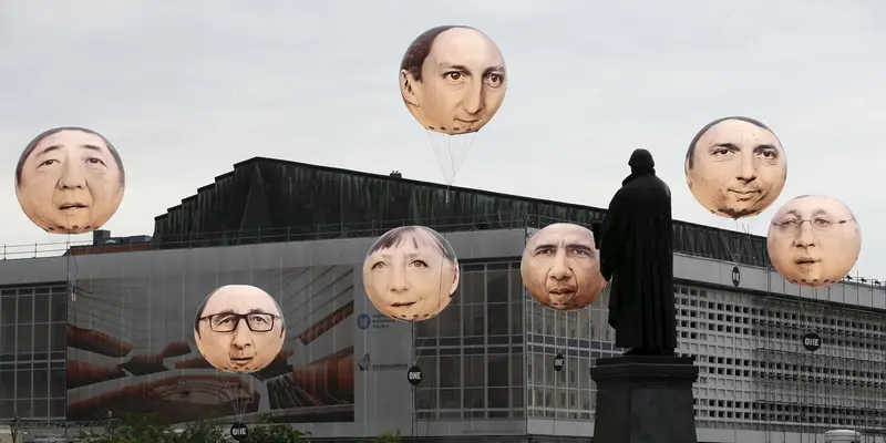 Balon Wajah Pemimpin Negara G7 Hiasi Kota Dresden