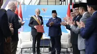 Prabowo Bertemu Bill Gates di New York, Anugerahkan Bintang Jasa Utama