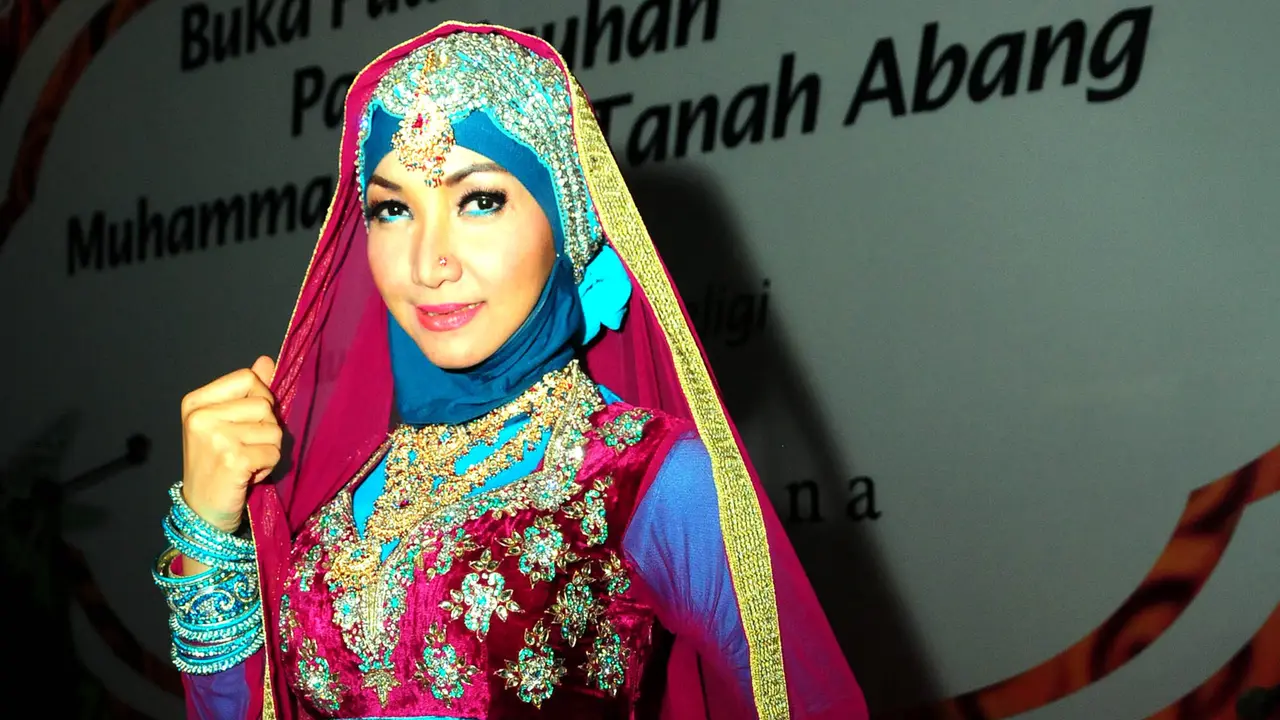 Bulan Puasa, Roro Fitria Tetap Jalani Ritual Malam Jumat Kliwon