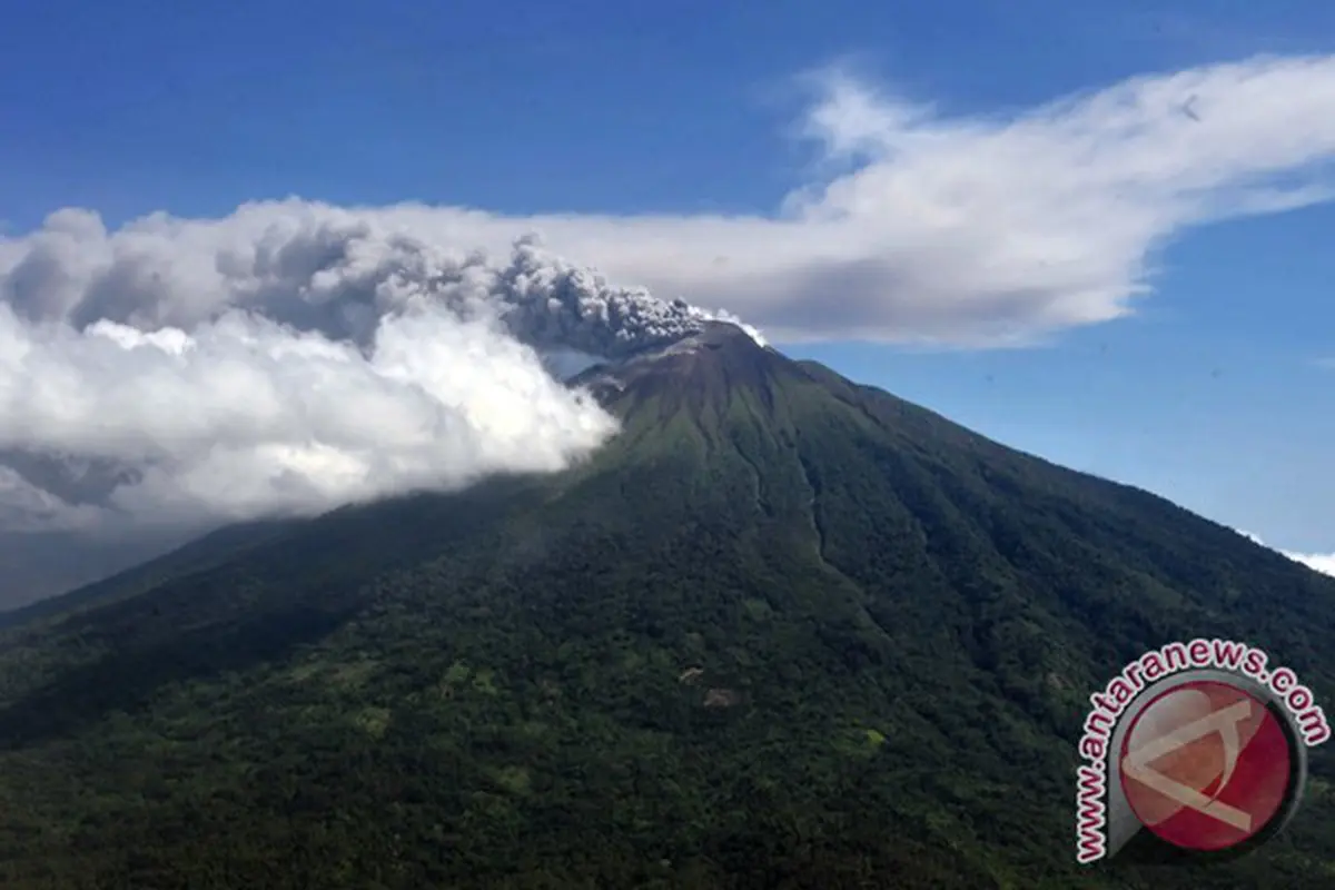 gunung gamalama