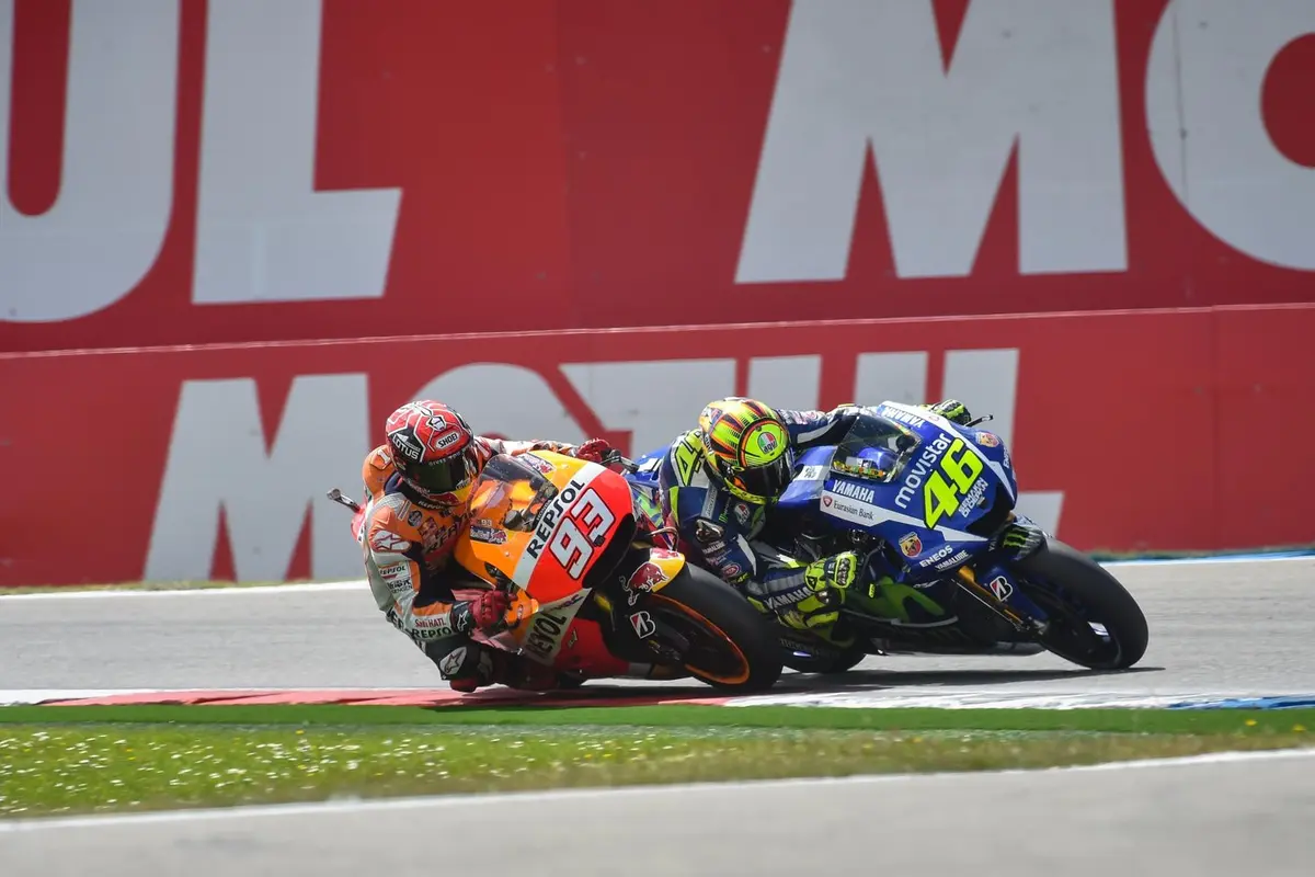 Valentino Rossi dan Marc Marquez