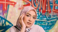 Tampil Stylish dan Cantik tanpa Ribet, 6 Rekomendasi Jilbab Segi Empat Motif yang Bikin Pangling