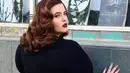 Meskipun Tess Holliday menjadi model dengan ukuran besar, ia tak pernah berpikir untuk melakukan kegiatan diet untuk menurunkan berat badannya. (Dailymail.co.uk)