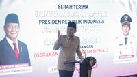 Presiden Prabowo Serahkan 100 Unit Becak Listrik di Jember, Prioritaskan Pengayuh Lansia