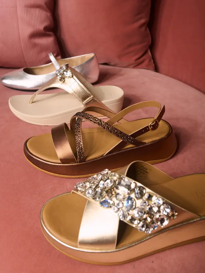 5 Rekomendasi Sandal dan Sepatu untuk Lengkapi Gaya Lebaran: Dari Kilauan Mewah hingga Minimalis Elegan