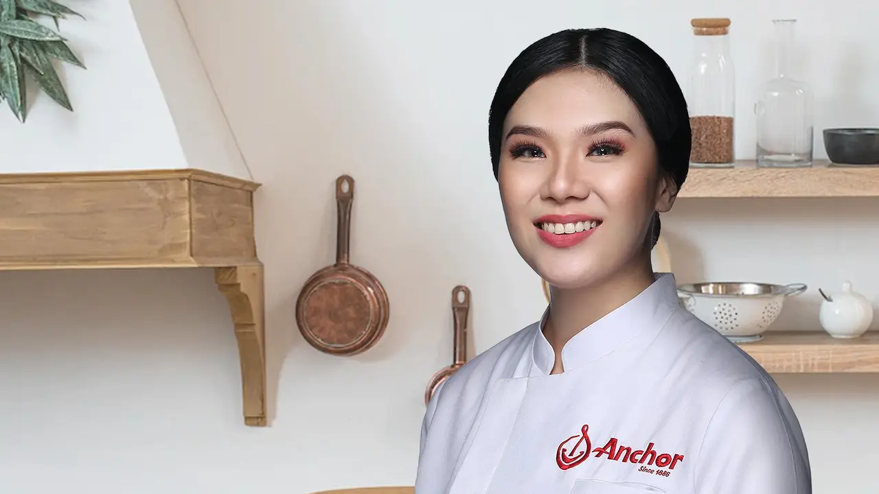 Sambut Kehangatan Hari Natal Chef Devina dan Anchor Butter Bagikan Resep Butter Cake yang Lembut dan Harum