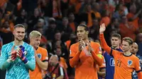 Selebrasi skuad Belanda dalam laga versus Finlandia di Kualifikasi Piala Dunia 2026, Minggu (12/10/2025).&nbsp;(AP Photo/Patrick Post)