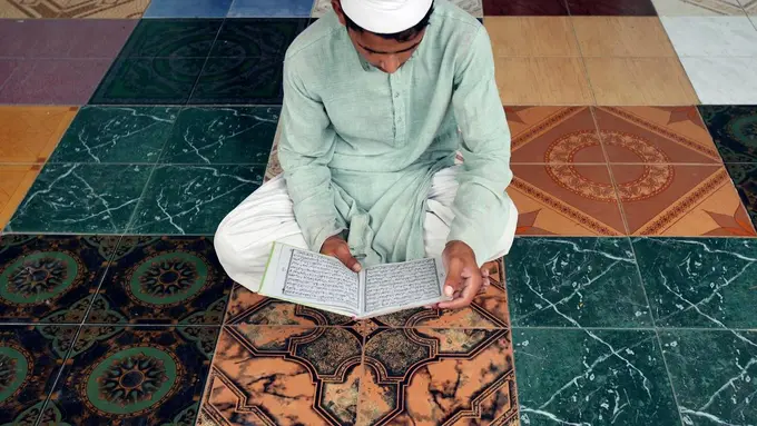 [Bintang] Jadwal Puasa Ramadan 2017, Kapan Hari Pertama Puasa?