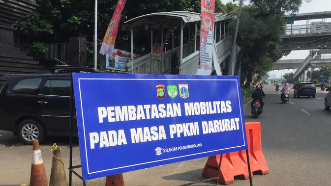 Imbas PPKM Darurat, Tol Dalam Kota Arah Jakarta Macet Parah - Vimarsana News