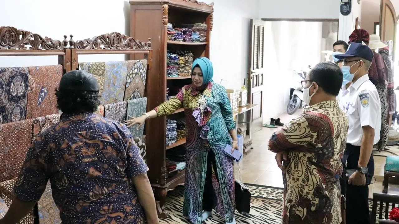 UKM binaan dat PT Kereta Api Indonesia (Persero)